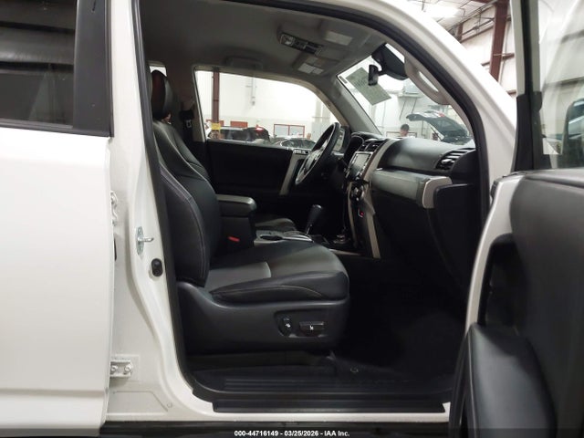 JTEBU5JR4L5816168 Toyota 4runner Sr5 Premium