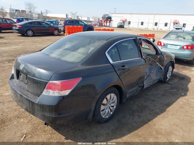 44716167 :رقم المزاد ، 1HGCP2F35AA187528 vin ، 2010 Honda Accord 2.4 Lx مزاد بيع