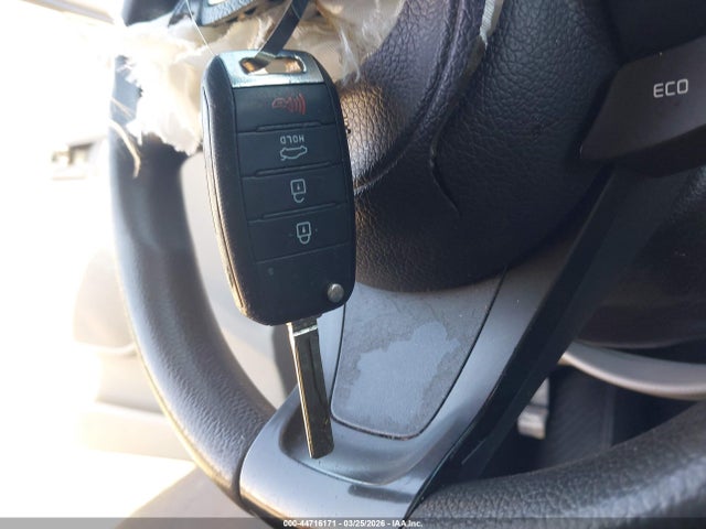 44716171 :رقم المزاد ، 5XXGM4A76EG293902 vin ، 2014 Kia Optima Lx مزاد بيع