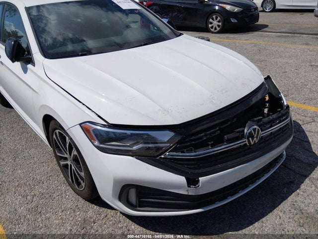2024 Volkswagen Jetta 1.5t Sport მანქანა იყიდება აუქციონზე, vin: 3VWBM7BU8RM036449, აუქციონის ნომერი: 44716185