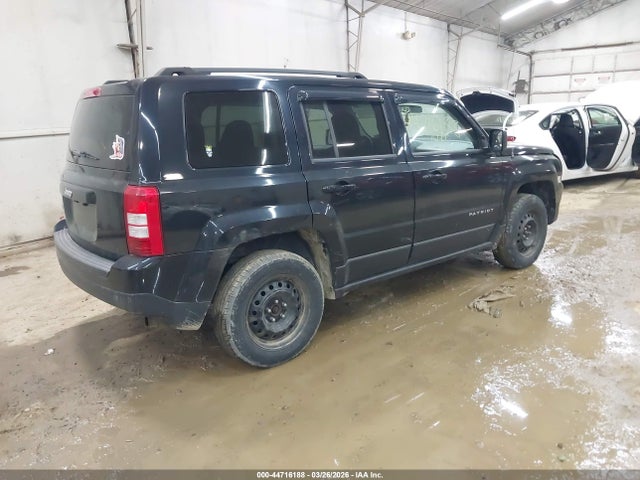 44716188 :رقم المزاد ، 1C4NJRBB3ED809143 vin ، 2014 Jeep Patriot Sport مزاد بيع