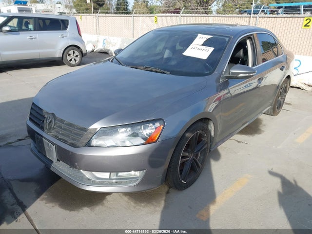 Aukcja sprzedaży 2012 Volkswagen Passat 3.6l V6 Se, vin: 1VWBM7A30CC046703, numer aukcji: 44716192