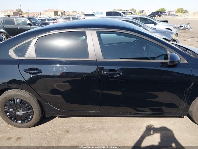 Продажа на аукционе авто 2023 Kia Forte Lx, vin: 3KPF24AD3PE632361, номер лота: 44716194
