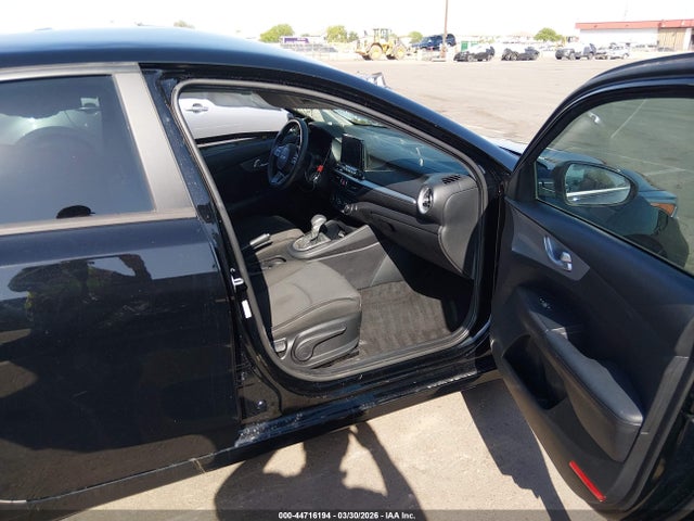 Продажа на аукционе авто 2023 Kia Forte Lx, vin: 3KPF24AD3PE632361, номер лота: 44716194