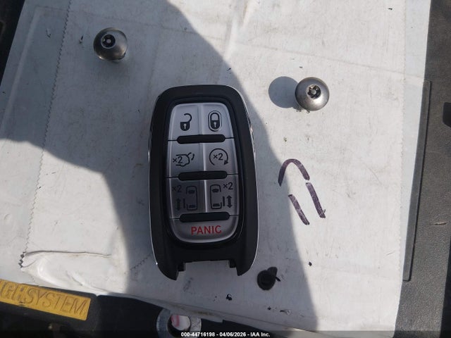 2022 CHRYSLER PACIFICA 2C4RC1BG3NR194602 Photo 10