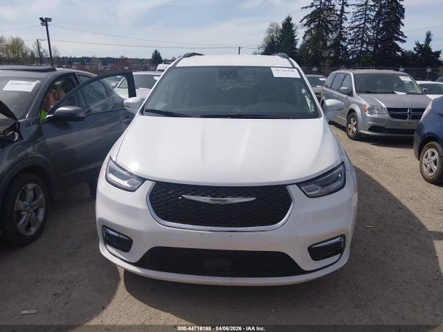 2022 Chrysler Pacifica Touring L მანქანა იყიდება აუქციონზე, vin: 2C4RC1BG3NR194602, აუქციონის ნომერი: 44716198