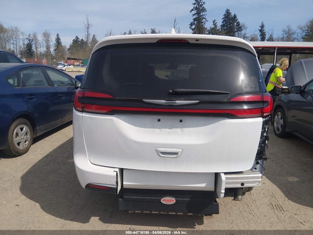 2022 Chrysler Pacifica Touring L მანქანა იყიდება აუქციონზე, vin: 2C4RC1BG3NR194602, აუქციონის ნომერი: 44716198