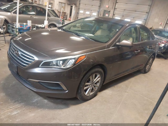 2016 Hyundai Sonata Se მანქანა იყიდება აუქციონზე, vin: 5NPE24AF5GH284510, აუქციონის ნომერი: 44716207