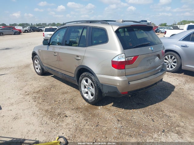 2007 BMW X3 WBXPC93417WF15708 Photo 2