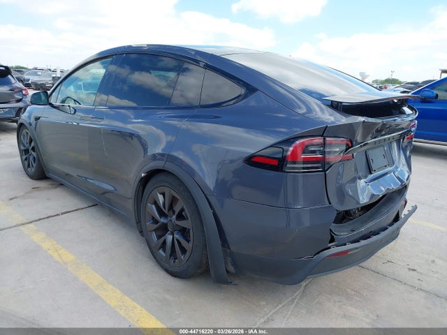 44716220 :رقم المزاد ، 7SAXCBE56NF334745 vin ، 2022 Tesla Model X Dual Motor All-wheel Drive مزاد بيع