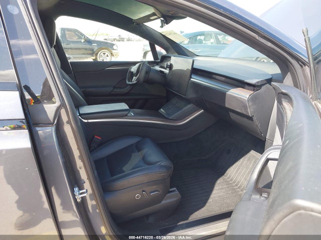 44716220 :رقم المزاد ، 7SAXCBE56NF334745 vin ، 2022 Tesla Model X Dual Motor All-wheel Drive مزاد بيع