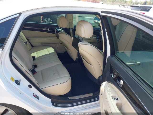 2016 Hyundai Equus Ultimate მანქანა იყიდება აუქციონზე, vin: KMHGH4JH2GU103552, აუქციონის ნომერი: 44716242