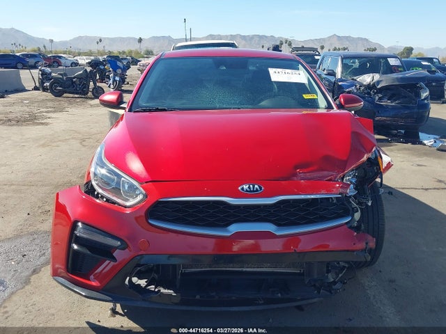 3KPF24AD0KE076597 KIA Forte Lxs