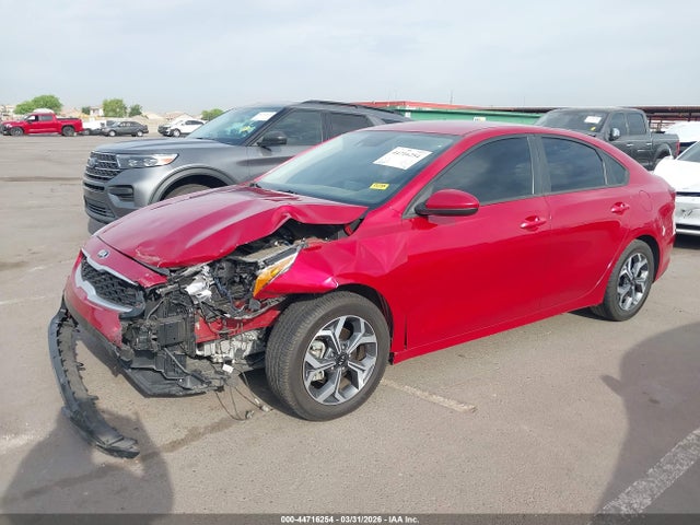 3KPF24AD0KE076597 KIA Forte Lxs