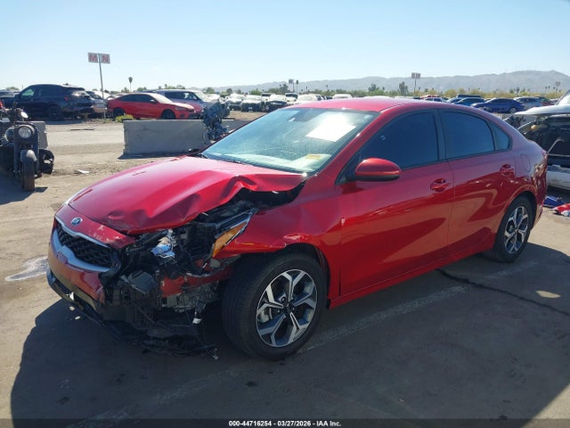 3KPF24AD0KE076597 KIA Forte Lxs