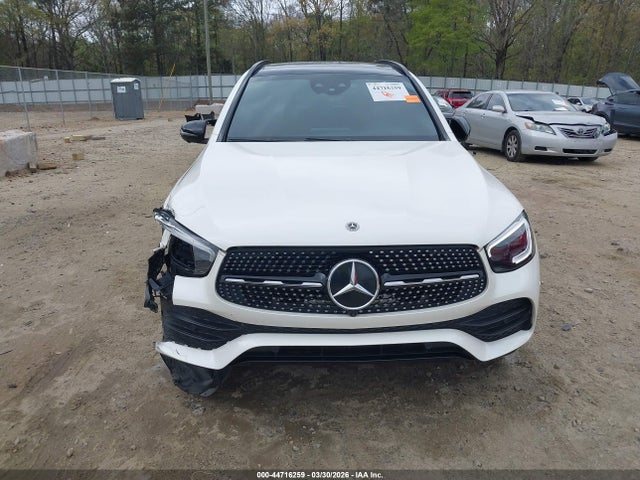 44716259 :رقم المزاد ، W1N0G8DB6NV364593 vin ، 2022 Mercedes-benz Glc 300 Suv مزاد بيع