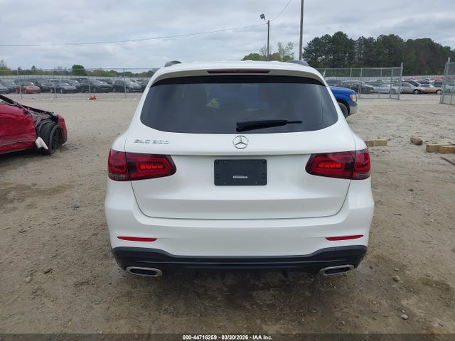 44716259 :رقم المزاد ، W1N0G8DB6NV364593 vin ، 2022 Mercedes-benz Glc 300 Suv مزاد بيع
