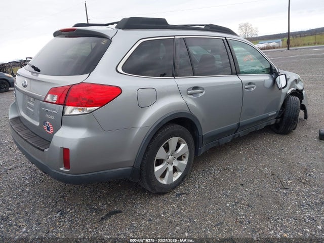 44716275 :رقم المزاد ، 4S4BRBGC2B3426568 vin ، 2011 Subaru Outback 2.5i Premium مزاد بيع