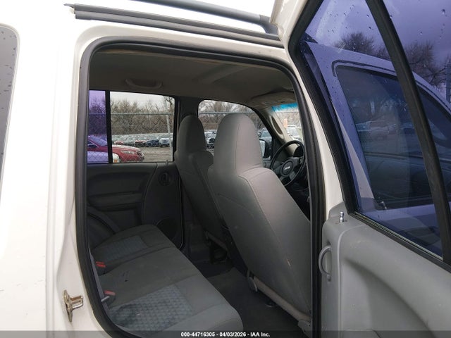 Aukcja sprzedaży 2005 Jeep Liberty Sport, vin: 1J4GL48K35W636249, numer aukcji: 44716305