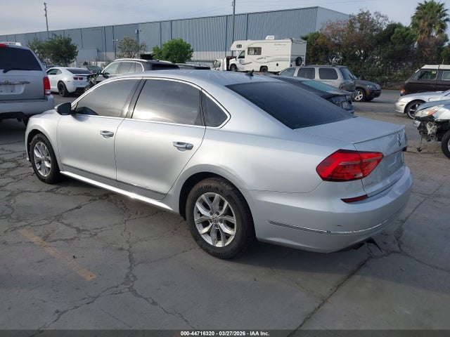 Продажа на аукционе авто 2016 Volkswagen Passat 1.8t S, vin: 1VWAT7A30GC054112, номер лота: 44716320