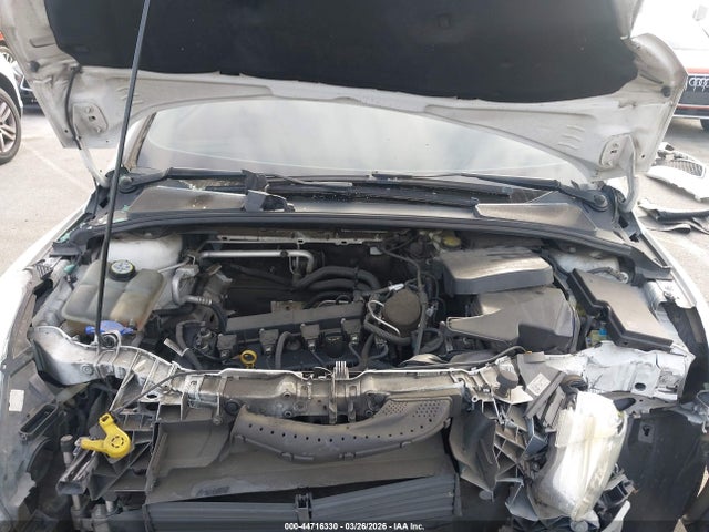 Ford FOCUS SE 2015 1FADP3F21FL248827 Image 10