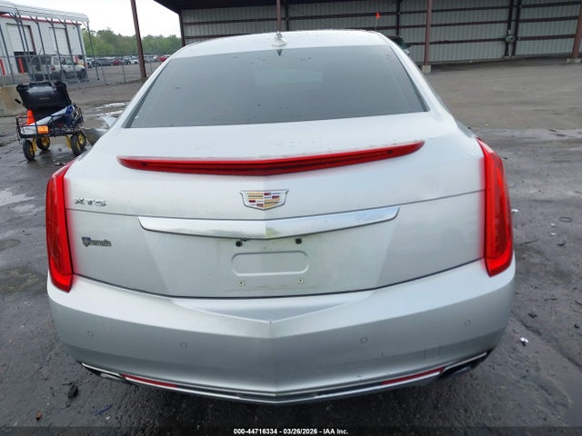 44716334 :رقم المزاد ، 2G61M5S34H9118294 vin ، 2017 Cadillac Xts Luxury مزاد بيع