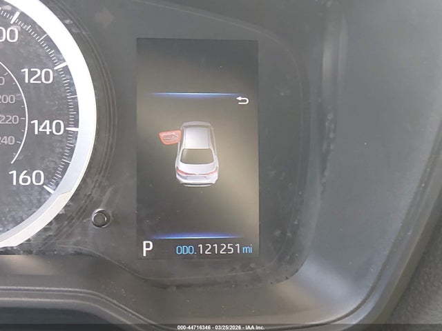 5YFEPMAE2NP279726 Toyota COROLLA LE