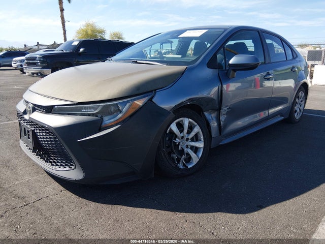 5YFEPMAE2NP279726 Toyota COROLLA LE