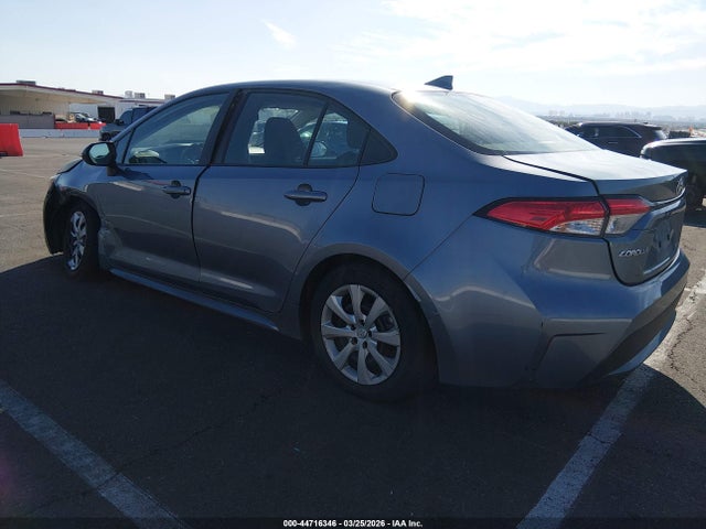 5YFEPMAE2NP279726 Toyota COROLLA LE