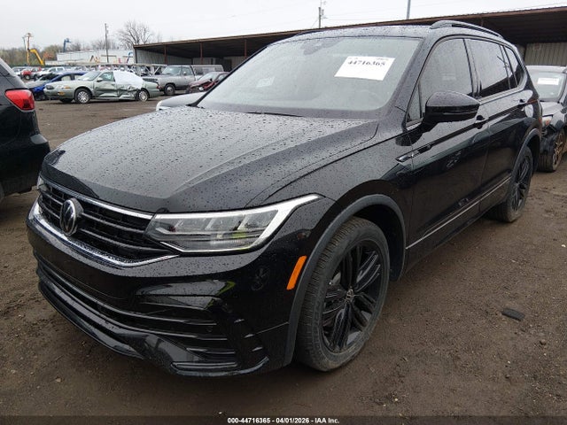 Aukcja sprzedaży 2022 Volkswagen Tiguan 2.0t Se R-line Black, vin: 3VVCB7AXXNM174093, numer aukcji: 44716365
