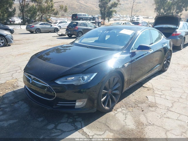 2013 TESLA MODEL S 5YJSA1DP4DFP14031 Photo 1