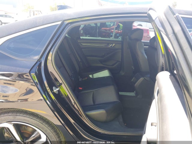 1HGCV1F33JA244521 Honda Accord Sport