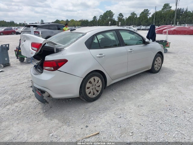 2018 KIA RIO 3KPA24AB7JE081304 Photo 3
