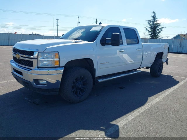 1GC1KYE80EF145328 Chevrolet Silverado 2500hd Ltz