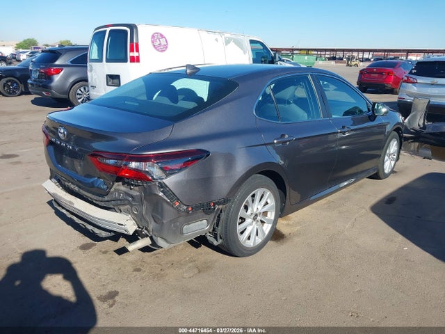 4T1C11AK0MU442450 Toyota CAMRY LE