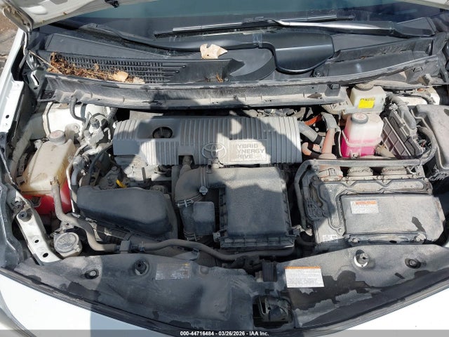2017 Toyota Prius V Three მანქანა იყიდება აუქციონზე, vin: JTDZN3EU9HJ066137, აუქციონის ნომერი: 44716484