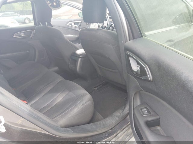 Продажа на аукционе авто 2016 Chrysler 200 Touring, vin: 1C3CCCFB8GN182613, номер лота: 44716496