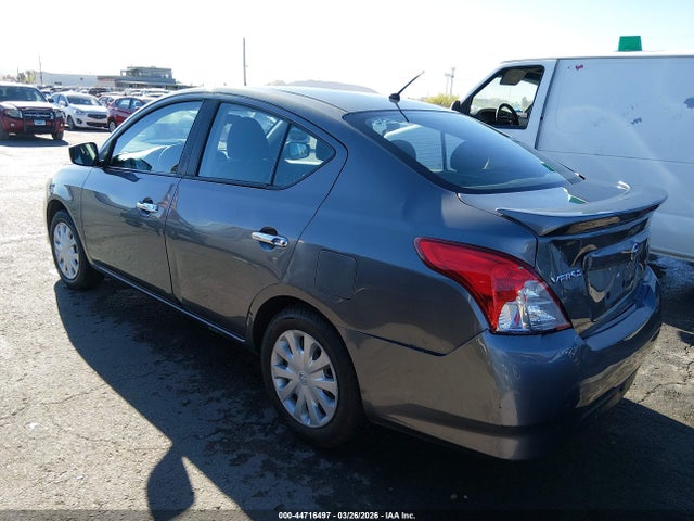 3N1CN7AP0JL885617 Nissan Versa 1.6 Sv