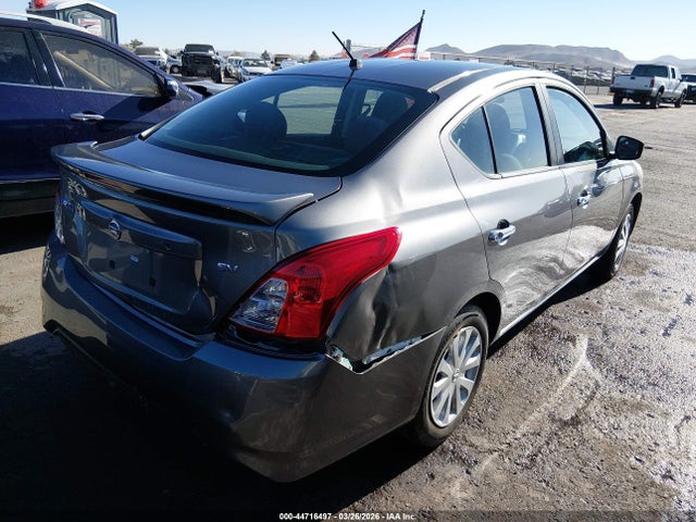 3N1CN7AP0JL885617 Nissan Versa 1.6 Sv