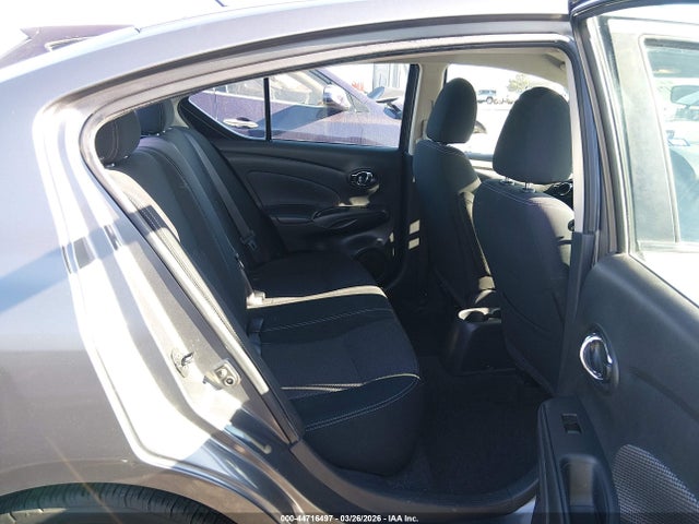 3N1CN7AP0JL885617 Nissan Versa 1.6 Sv