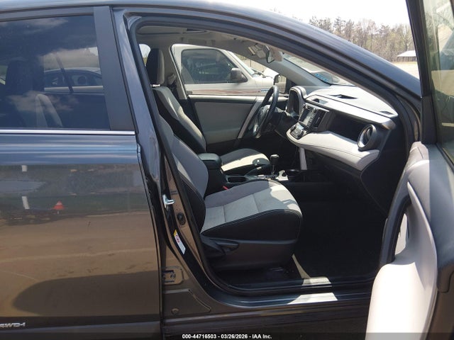JTMRJREV6GD029535 Toyota Rav4 Hybrid Xle