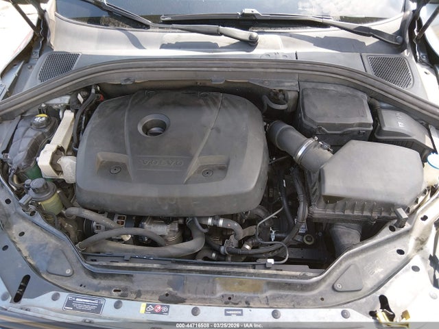 2016 VOLVO XC60 YV440MDKXG2822482 Photo 9