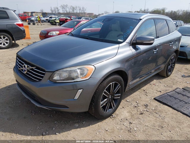 2016 VOLVO XC60 YV440MDKXG2822482 Photo 1