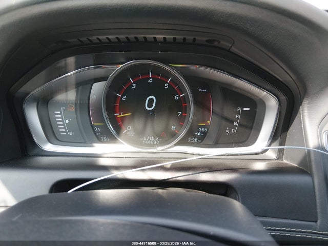 2016 VOLVO XC60 YV440MDKXG2822482 Photo 6