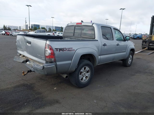 Toyota Tacoma Prerunner V6 2014 3TMJU4GN3EM169225 Image 4