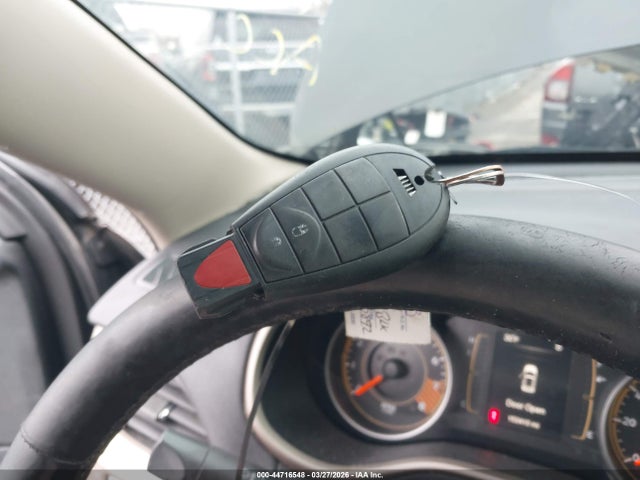 Продажа на аукционе авто 2015 Jeep Cherokee North, vin: 1C4PJLCB4FW780892, номер лота: 44716548