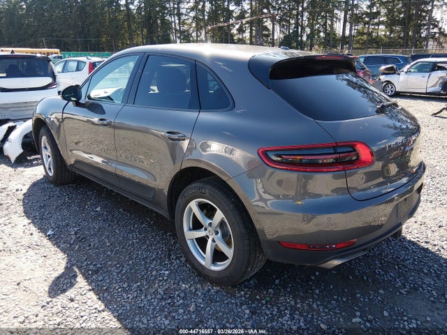 Porsche Macan 2018 WP1AA2A59JLB23219 Image 3