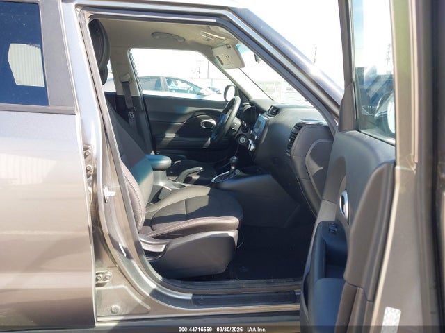 KNDJN2A24G7391334 KIA Soul