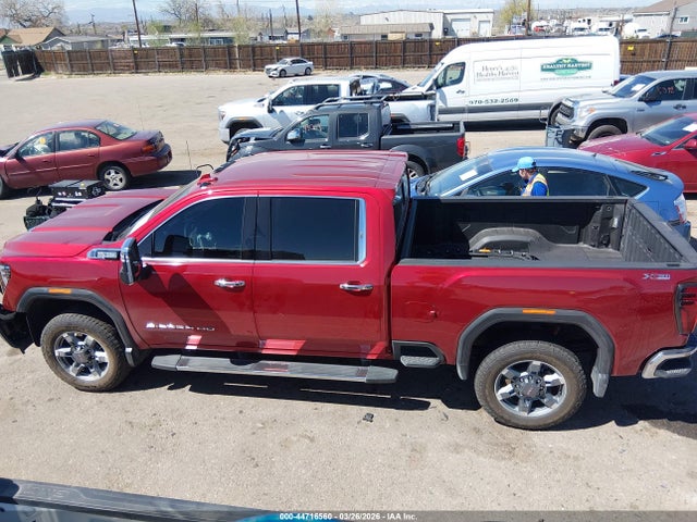 1GT4UNE74SF305316 GMC Sierra 2500hd 4wd Standard Bed Slt