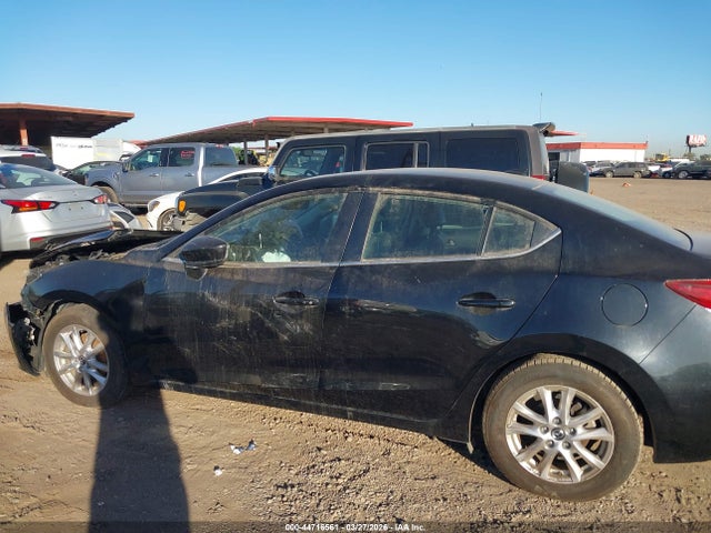 3MZBM1W75FM162264 Mazda Mazda3 I Grand Touring